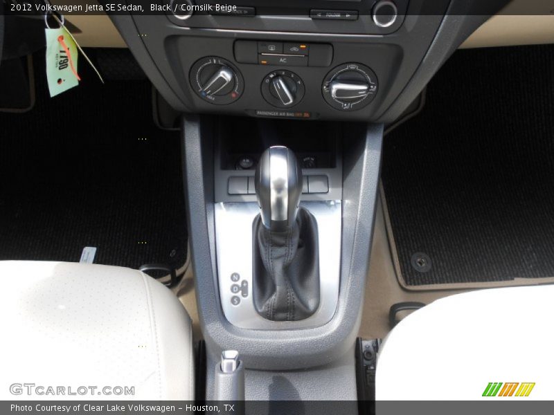 Black / Cornsilk Beige 2012 Volkswagen Jetta SE Sedan