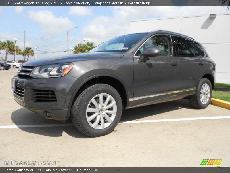 Front 3/4 View of 2012 Touareg VR6 FSI Sport 4XMotion