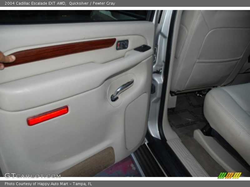 Quicksilver / Pewter Gray 2004 Cadillac Escalade EXT AWD