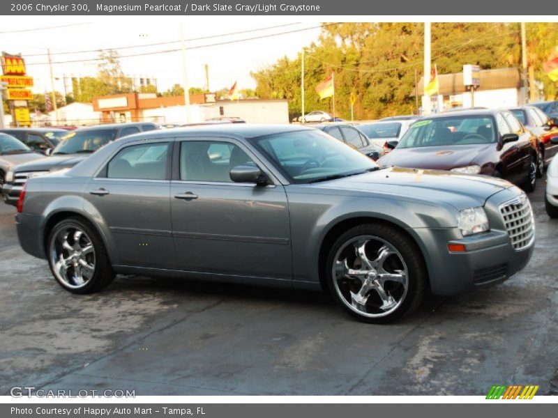 Magnesium Pearlcoat / Dark Slate Gray/Light Graystone 2006 Chrysler 300