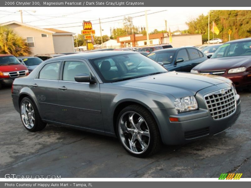 Magnesium Pearlcoat / Dark Slate Gray/Light Graystone 2006 Chrysler 300