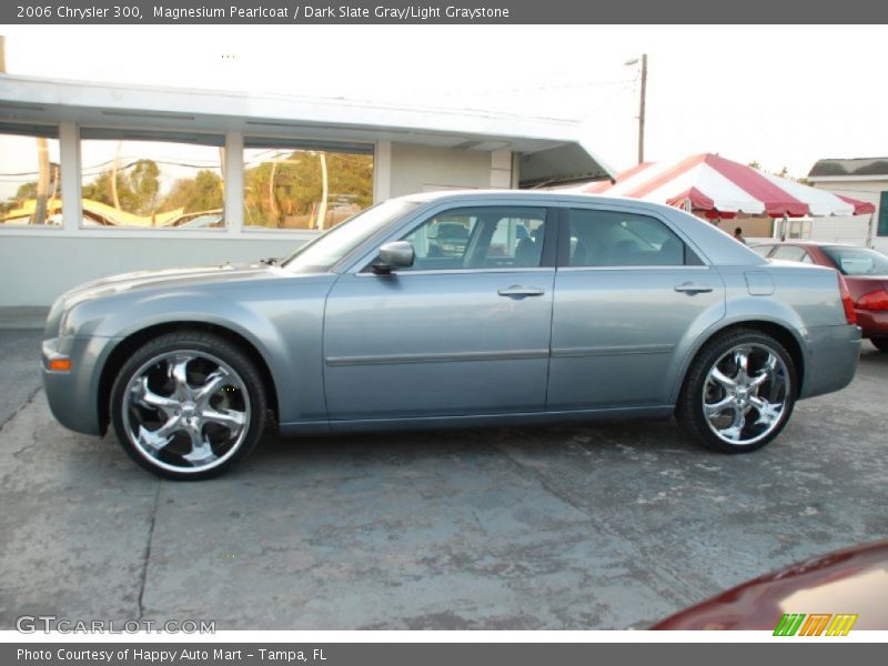 Magnesium Pearlcoat / Dark Slate Gray/Light Graystone 2006 Chrysler 300