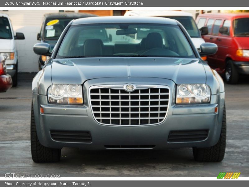 Magnesium Pearlcoat / Dark Slate Gray/Light Graystone 2006 Chrysler 300