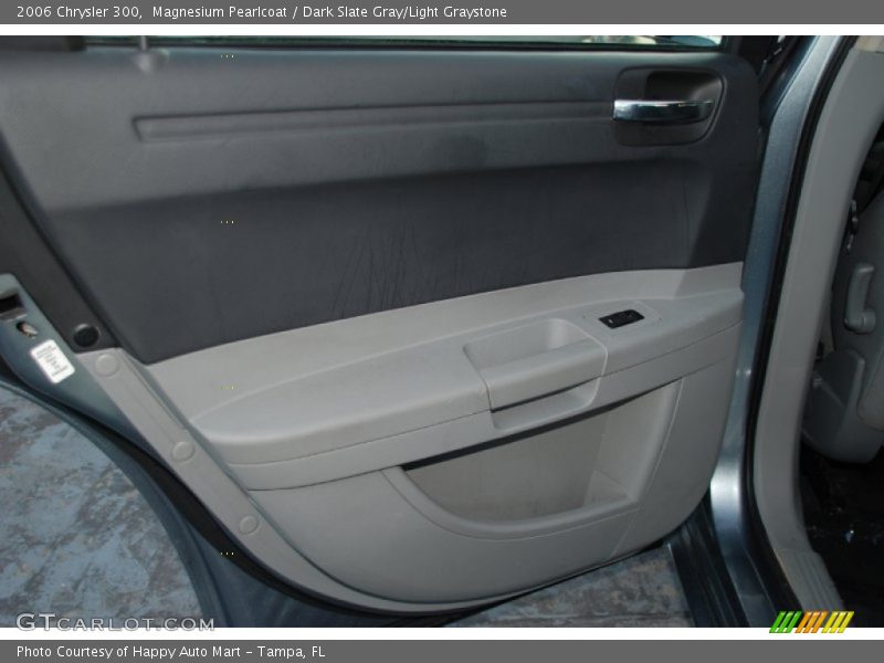 Magnesium Pearlcoat / Dark Slate Gray/Light Graystone 2006 Chrysler 300