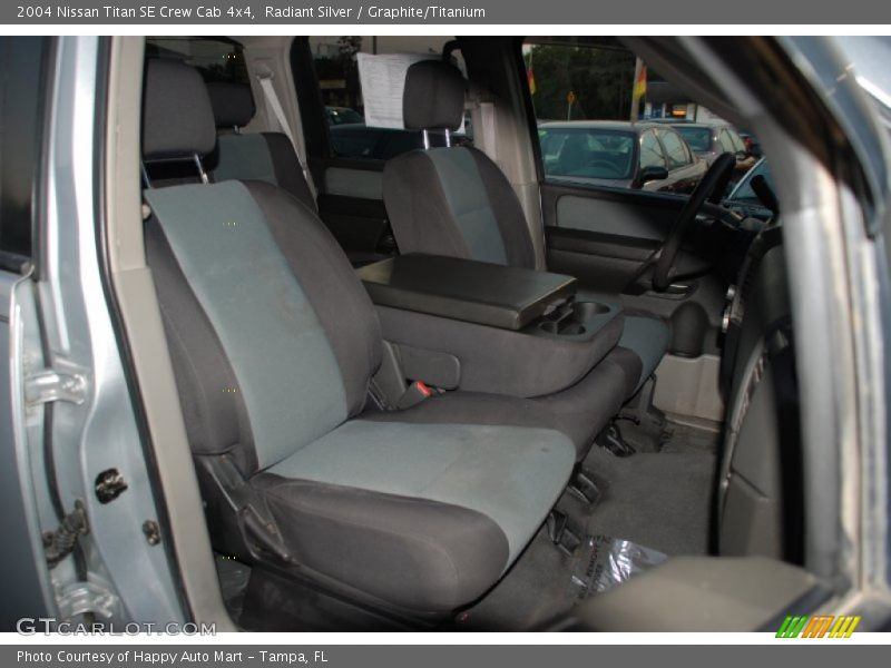 Radiant Silver / Graphite/Titanium 2004 Nissan Titan SE Crew Cab 4x4