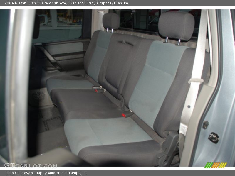 Radiant Silver / Graphite/Titanium 2004 Nissan Titan SE Crew Cab 4x4