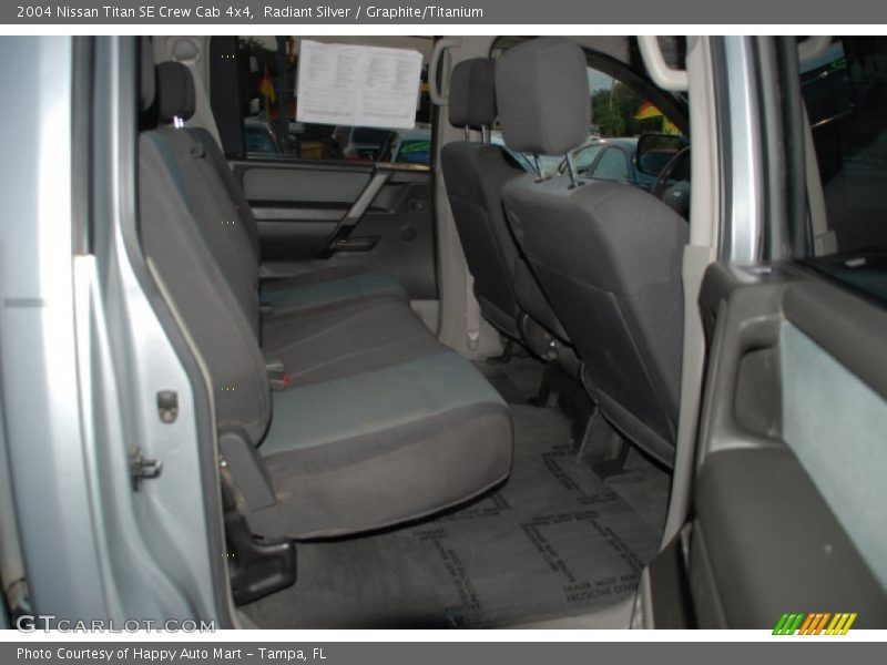 Radiant Silver / Graphite/Titanium 2004 Nissan Titan SE Crew Cab 4x4