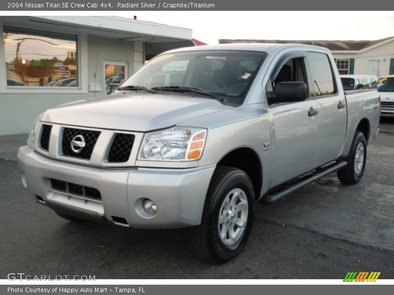 Radiant Silver / Graphite/Titanium 2004 Nissan Titan SE Crew Cab 4x4