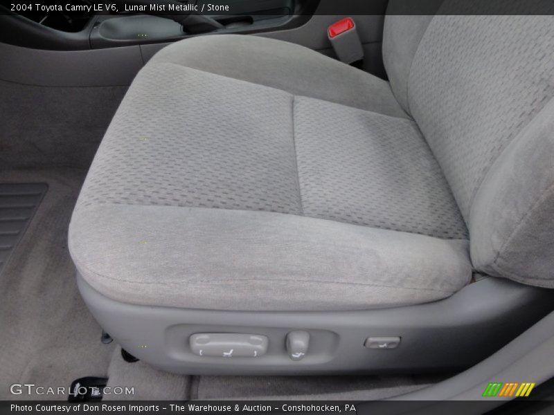 Lunar Mist Metallic / Stone 2004 Toyota Camry LE V6