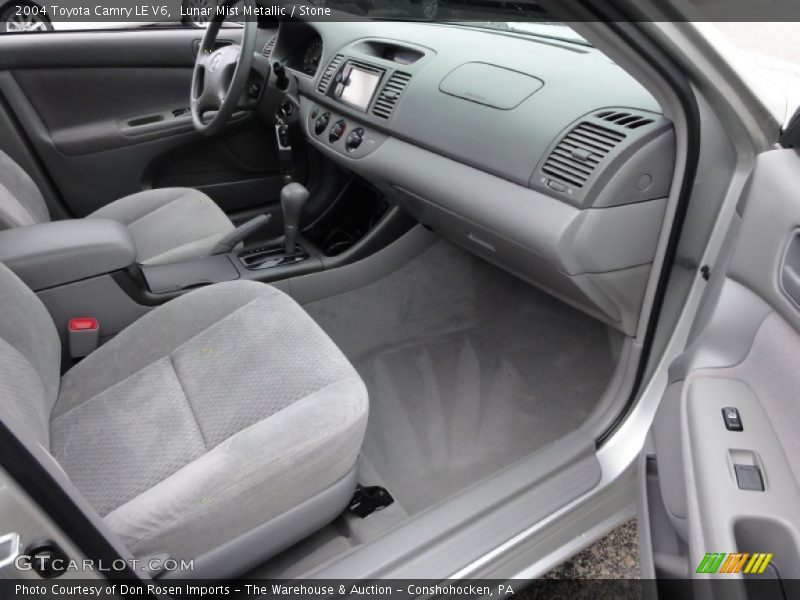 Lunar Mist Metallic / Stone 2004 Toyota Camry LE V6