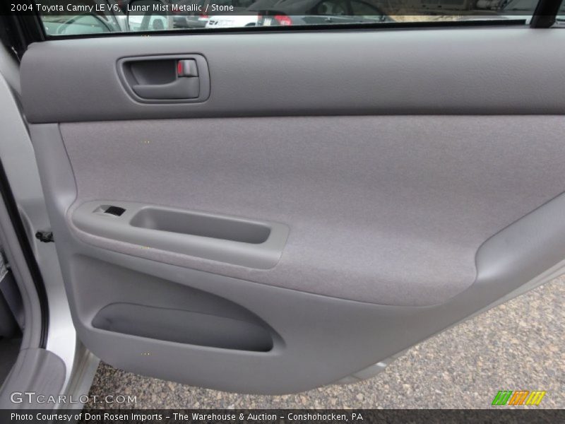 Lunar Mist Metallic / Stone 2004 Toyota Camry LE V6