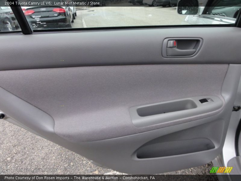 Lunar Mist Metallic / Stone 2004 Toyota Camry LE V6