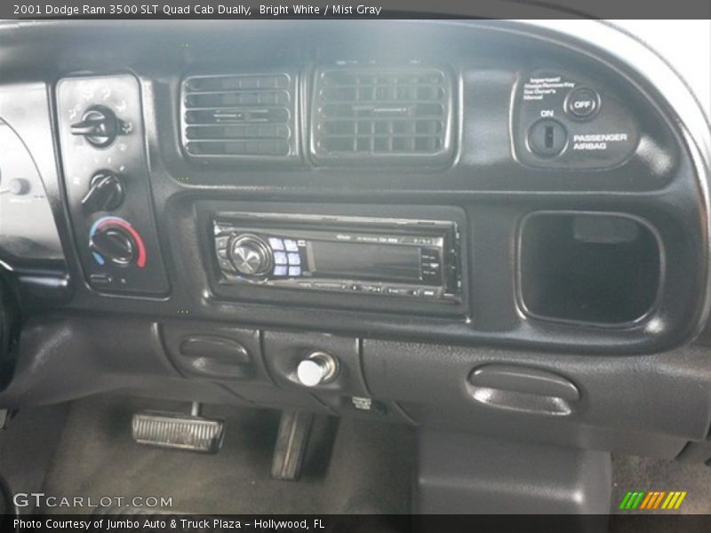 Bright White / Mist Gray 2001 Dodge Ram 3500 SLT Quad Cab Dually