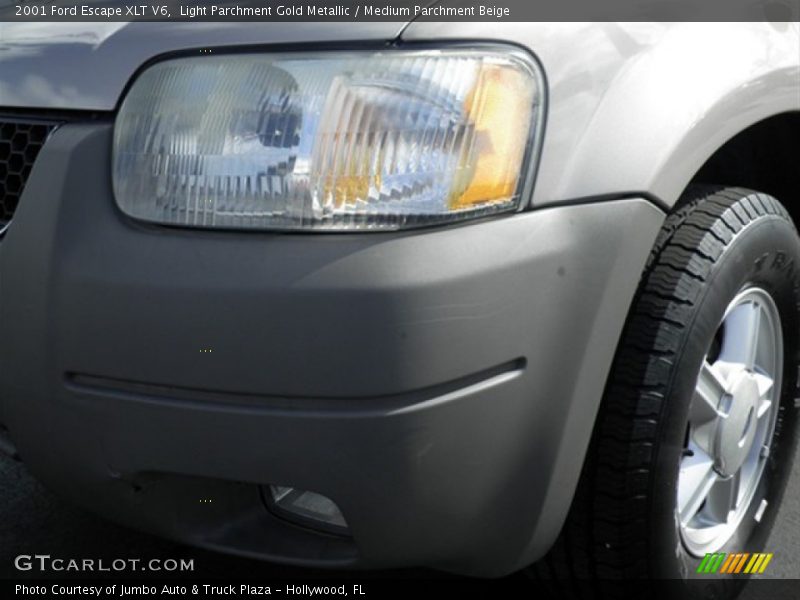 Light Parchment Gold Metallic / Medium Parchment Beige 2001 Ford Escape XLT V6