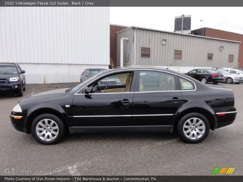 Black / Grey 2002 Volkswagen Passat GLS Sedan