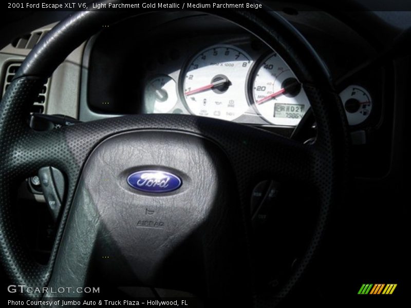 Light Parchment Gold Metallic / Medium Parchment Beige 2001 Ford Escape XLT V6