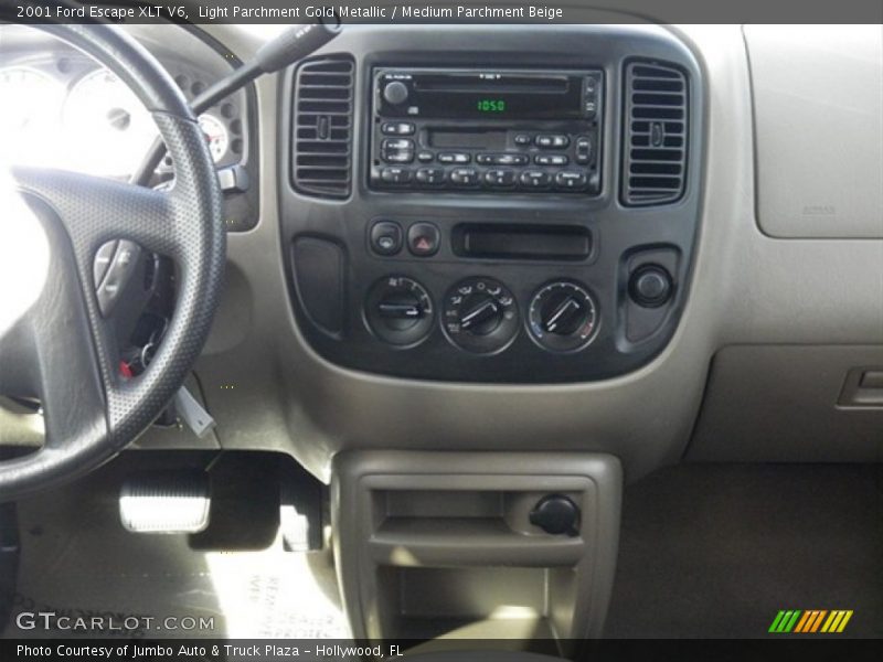 Light Parchment Gold Metallic / Medium Parchment Beige 2001 Ford Escape XLT V6