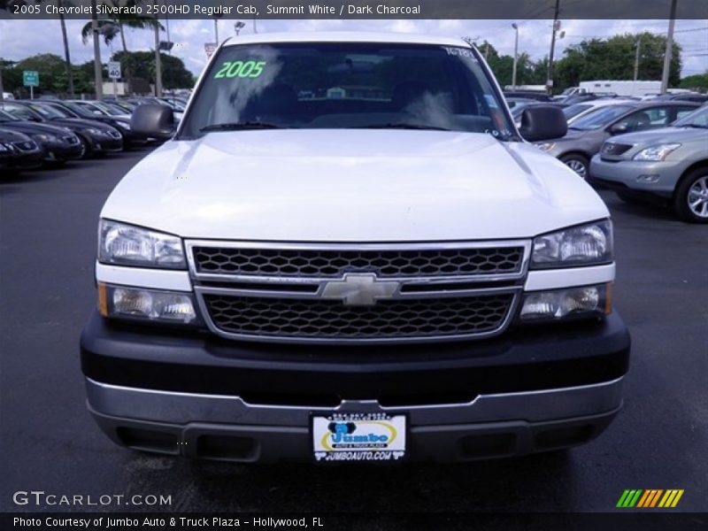 Summit White / Dark Charcoal 2005 Chevrolet Silverado 2500HD Regular Cab