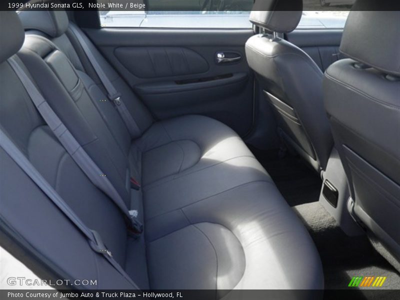 Noble White / Beige 1999 Hyundai Sonata GLS