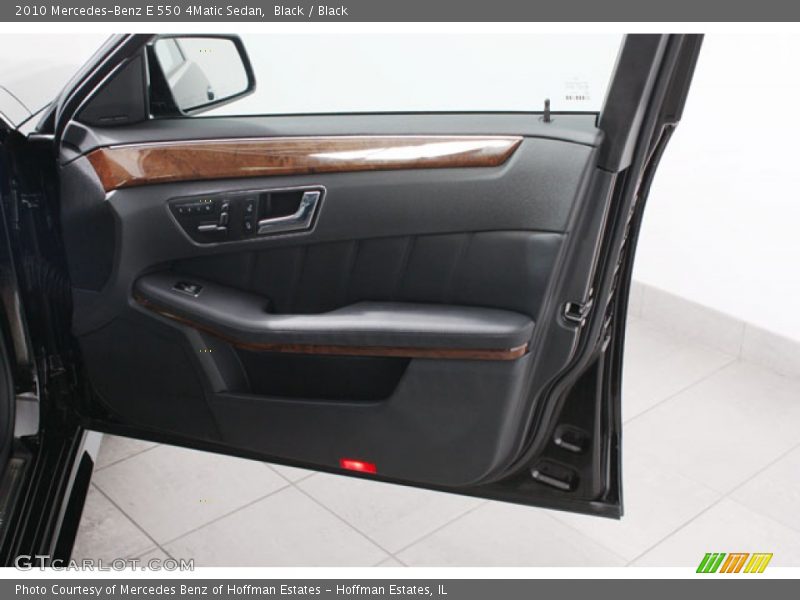 Black / Black 2010 Mercedes-Benz E 550 4Matic Sedan