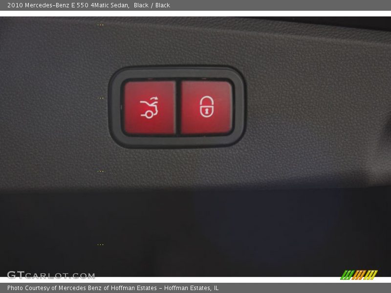 Black / Black 2010 Mercedes-Benz E 550 4Matic Sedan