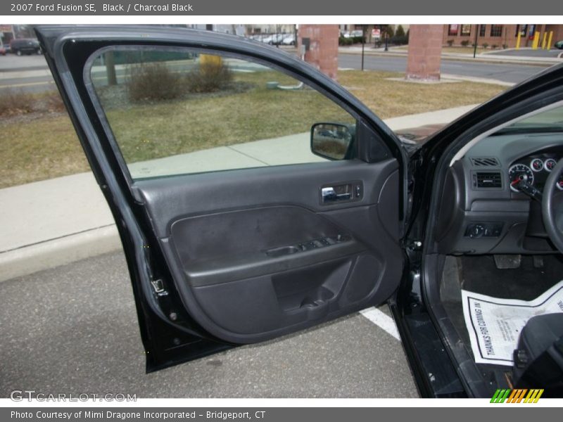 Black / Charcoal Black 2007 Ford Fusion SE