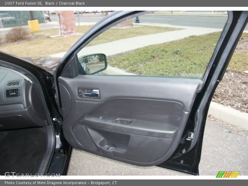 Black / Charcoal Black 2007 Ford Fusion SE