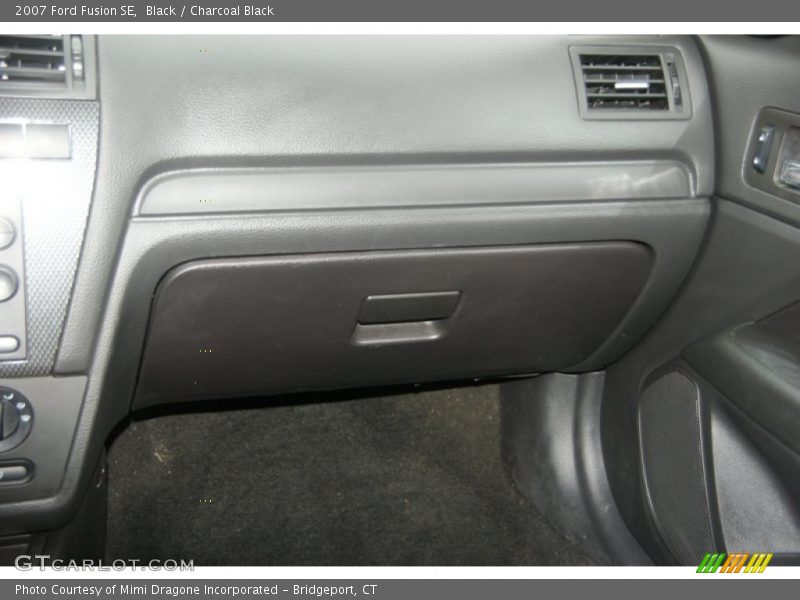 Black / Charcoal Black 2007 Ford Fusion SE