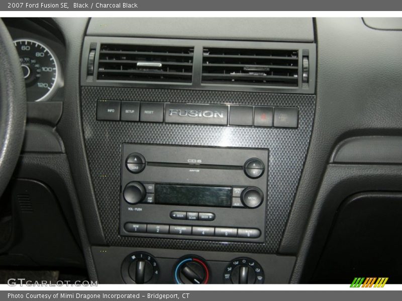 Black / Charcoal Black 2007 Ford Fusion SE