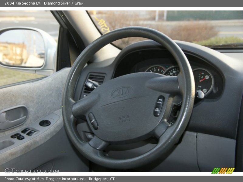 Diamond Silver / Gray 2004 Kia Sedona LX