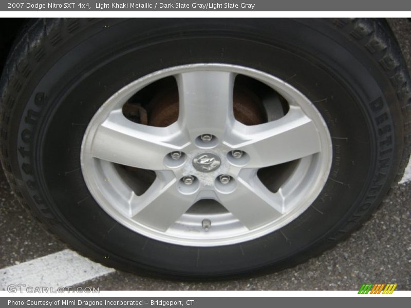 Light Khaki Metallic / Dark Slate Gray/Light Slate Gray 2007 Dodge Nitro SXT 4x4