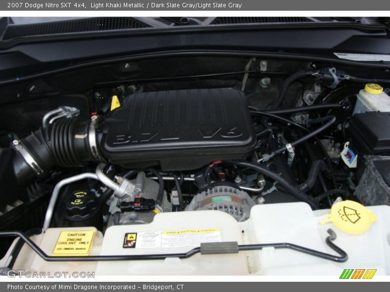 Light Khaki Metallic / Dark Slate Gray/Light Slate Gray 2007 Dodge Nitro SXT 4x4