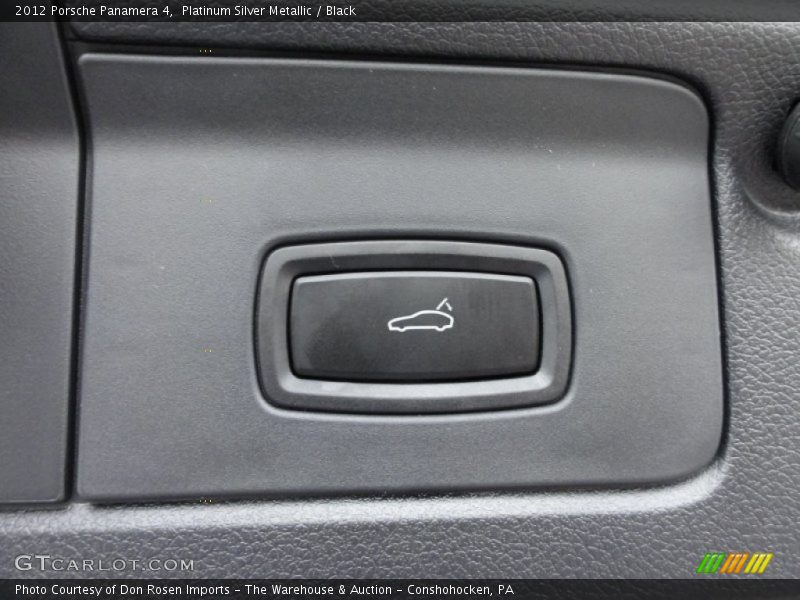 Platinum Silver Metallic / Black 2012 Porsche Panamera 4