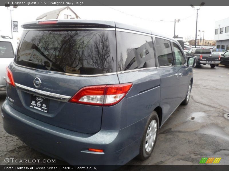 Twilight Gray / Beige 2011 Nissan Quest 3.5 S