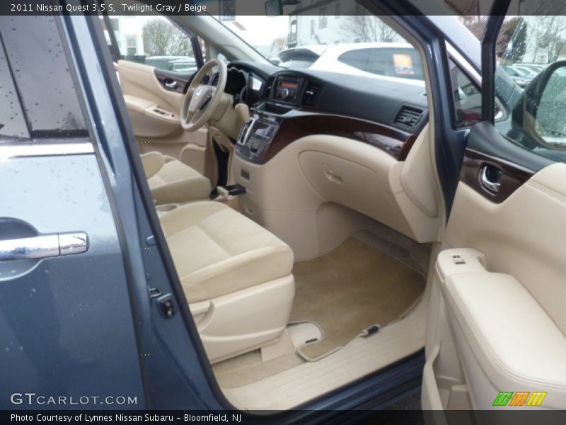 Twilight Gray / Beige 2011 Nissan Quest 3.5 S