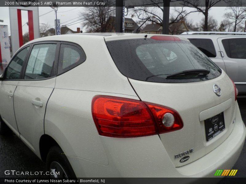 Phantom White Pearl / Gray 2008 Nissan Rogue S AWD