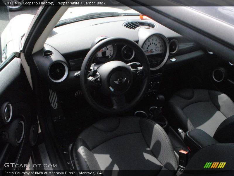 Pepper White / Carbon Black 2011 Mini Cooper S Hardtop