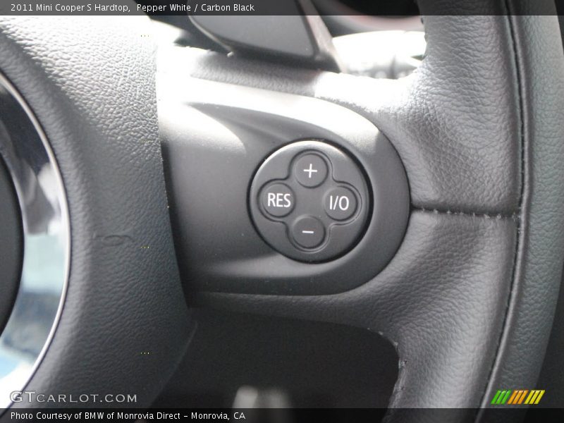Pepper White / Carbon Black 2011 Mini Cooper S Hardtop