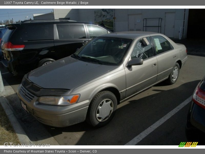 Cashmere Beige Metallic / Beige 1997 Toyota Camry LE