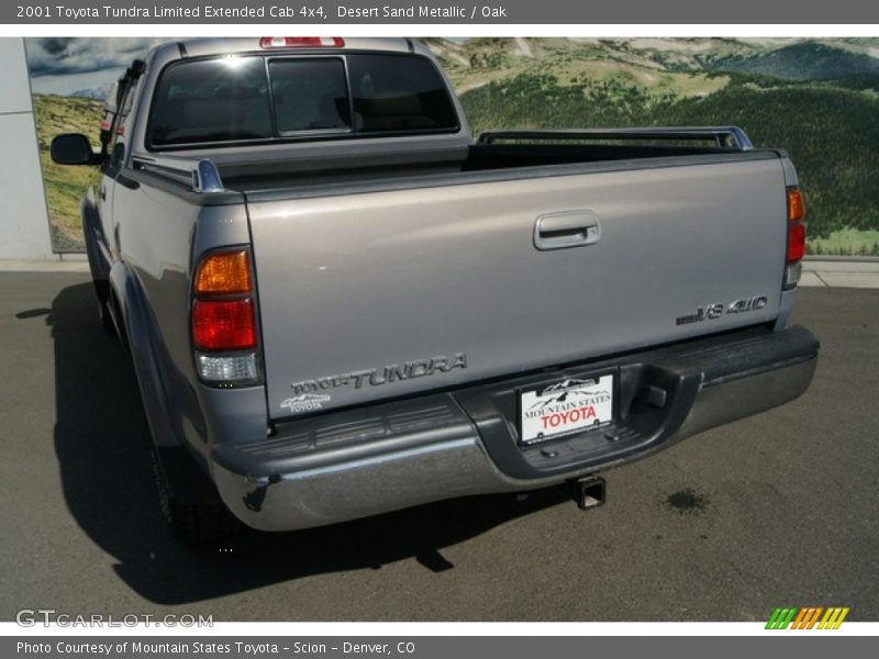 Desert Sand Metallic / Oak 2001 Toyota Tundra Limited Extended Cab 4x4
