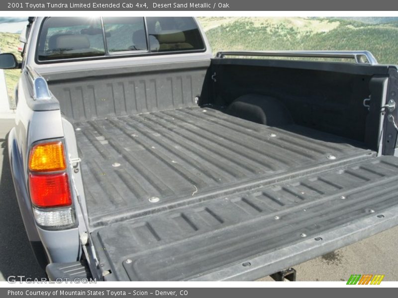 Desert Sand Metallic / Oak 2001 Toyota Tundra Limited Extended Cab 4x4