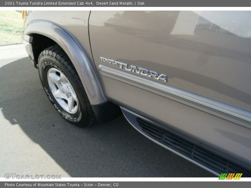 Desert Sand Metallic / Oak 2001 Toyota Tundra Limited Extended Cab 4x4