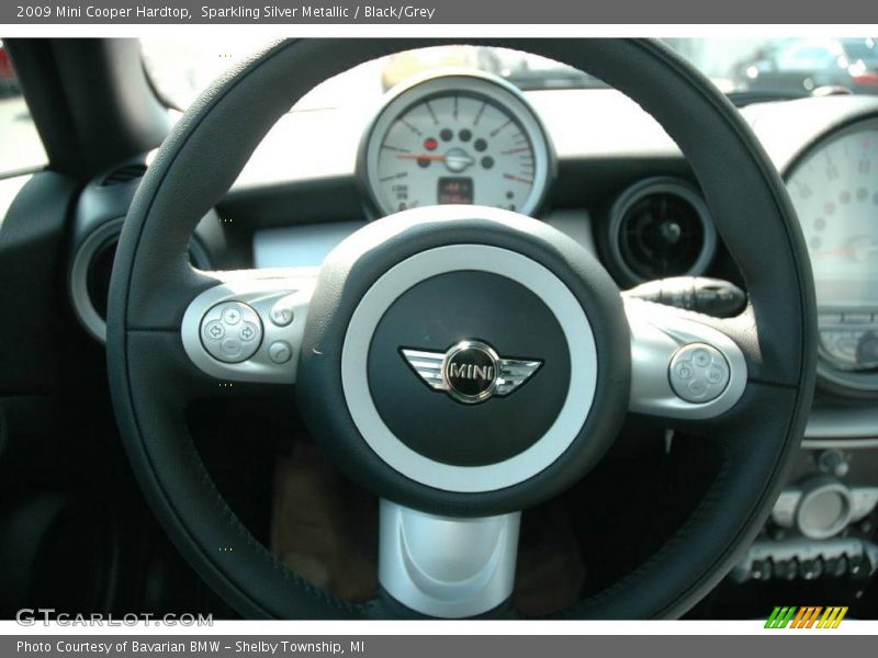 Sparkling Silver Metallic / Black/Grey 2009 Mini Cooper Hardtop