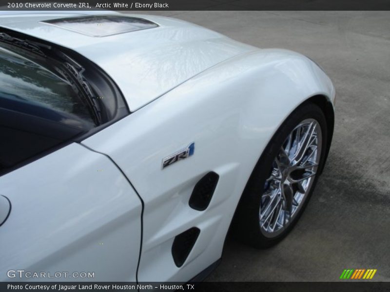  2010 Corvette ZR1 Arctic White