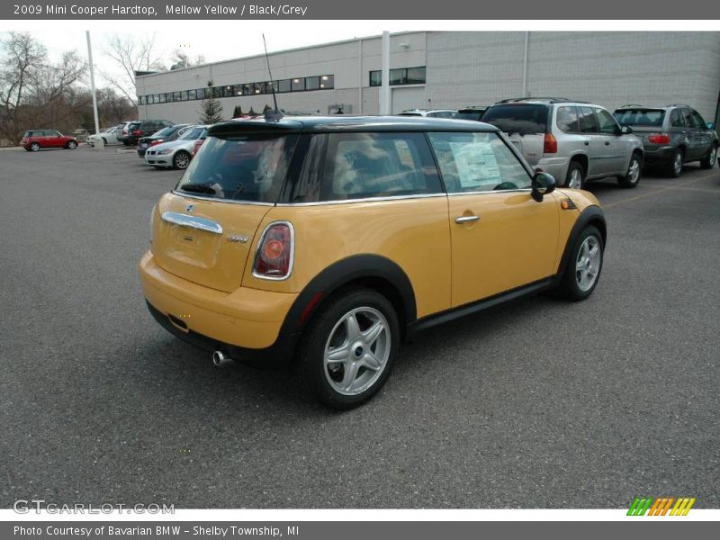 Mellow Yellow / Black/Grey 2009 Mini Cooper Hardtop
