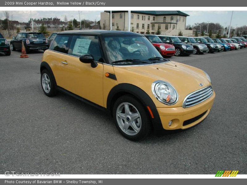 Mellow Yellow / Black/Grey 2009 Mini Cooper Hardtop