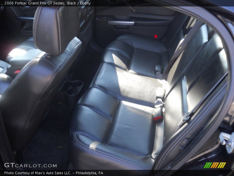 Black / Ebony 2006 Pontiac Grand Prix GT Sedan