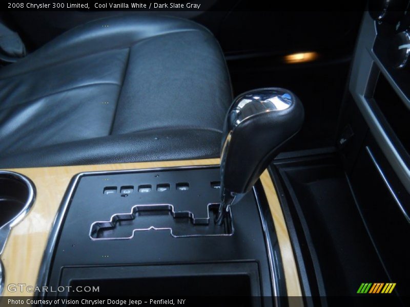 Cool Vanilla White / Dark Slate Gray 2008 Chrysler 300 Limited