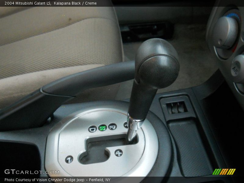 Kalapana Black / Creme 2004 Mitsubishi Galant LS