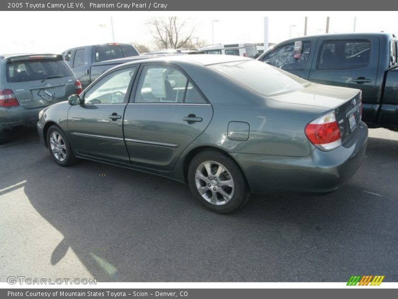 Phantom Gray Pearl / Gray 2005 Toyota Camry LE V6